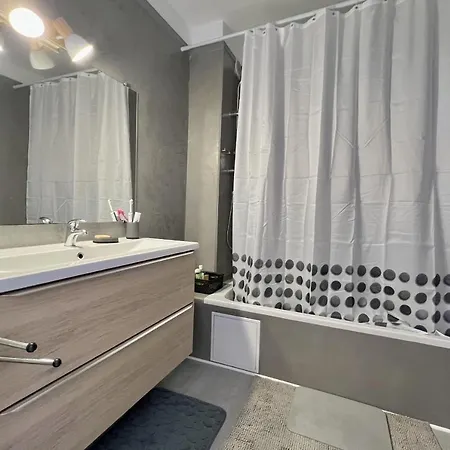 Luminous Cocoon At 10 Min From Beach * Fréjus