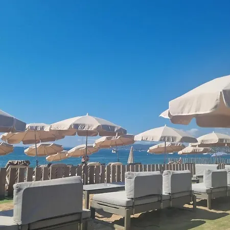 Luminous Cocoon At 10 Min From Beach Lejlighed *
