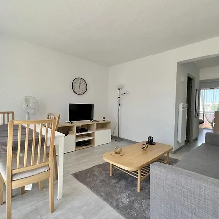 Luminous Cocoon At 10 Min From Beach * Fréjus